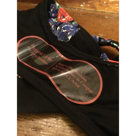 TORY BURCH SWIMWEAR BLACK TEA ROSE FLORAL PRINT BIKINI BOTTOMS HIPSTER Sz XS NWT - Picture 6 of 8